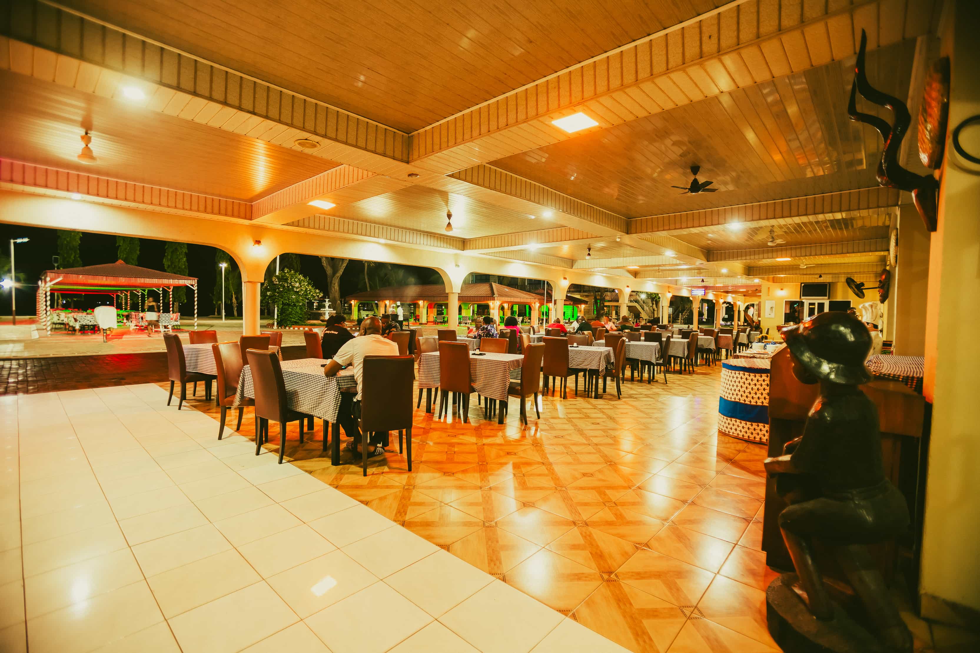 outside of restaurant with people having dinner